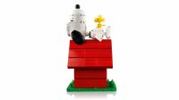 LEGO Icons 21368 Peanuts: Snoopys Hundehütte